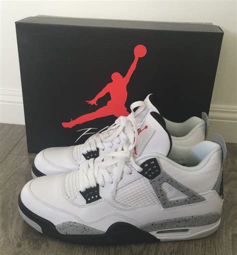 nike air jordan 4 low